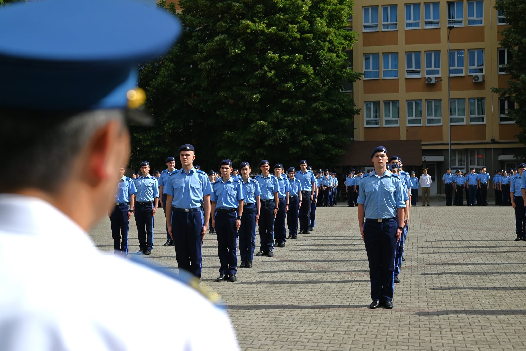 elevi militari cls. XI in careu